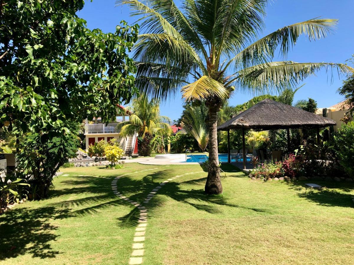 Strutz Art Garden Resort Bangued Экстерьер фото